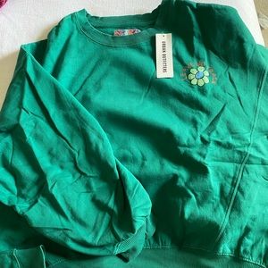 NWT URBAN OUTFITTERS Oversized Sweatshirt